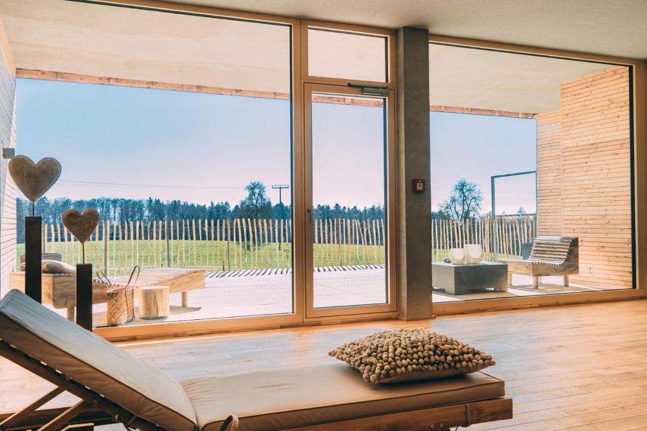 Gut Huegle Erlebnishof & Spa Ravensburg Esterno foto