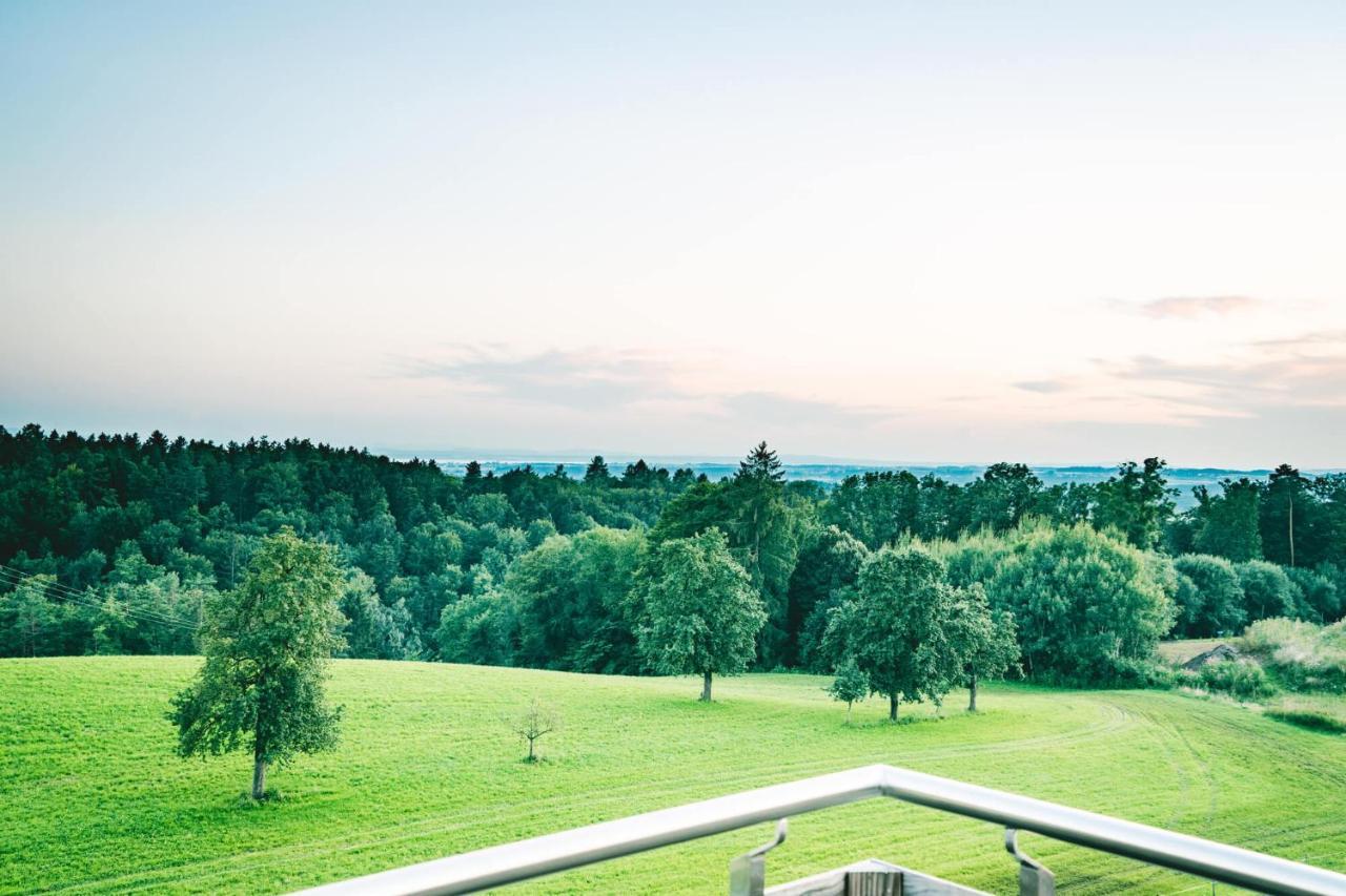 Gut Huegle Erlebnishof & Spa Ravensburg Esterno foto