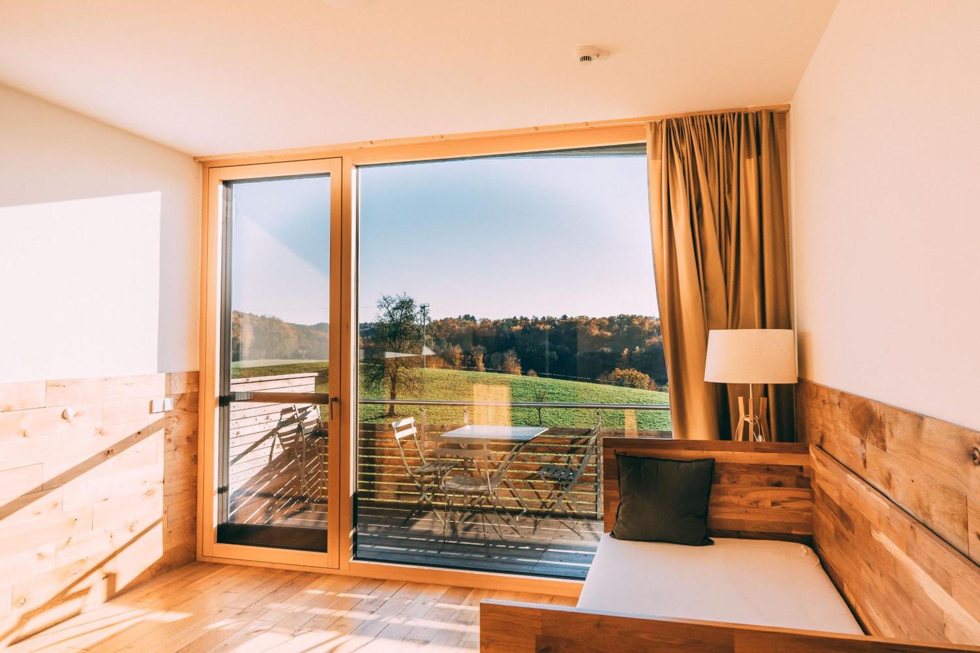 Gut Huegle Erlebnishof & Spa Ravensburg Esterno foto